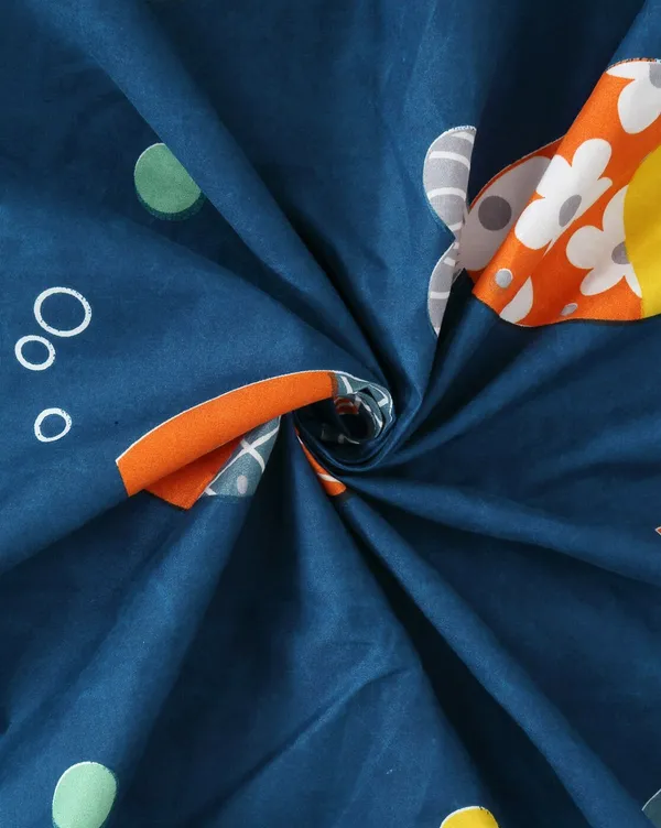 _144_TC_Microfibre_Kid's_Fishes_Double_Bedsheet_With_2_King_Size_Pillow_Covers,_Navy_Blue