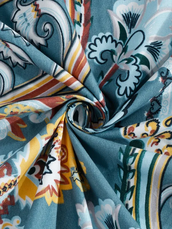 144TC_Artistic_Dreams_Teal_Blue_Double_Bedsheet_with_2_King_Size_Pillow_Covers