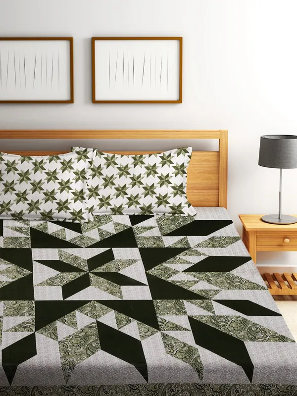 210TC_Microfibre_Ethnic_Floral_Pine_Green_Double_Bedsheet_with_2_King_Size_Pillow_Cover