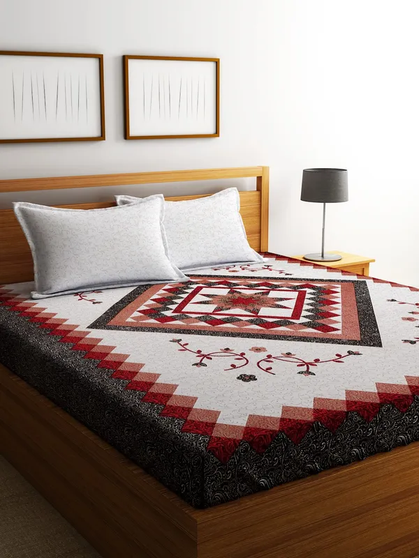 210TC_Microfibre_Ethnic_Geometric_Maroon_Double_Bedsheet_with_2_King_Size_Pillow_Cover