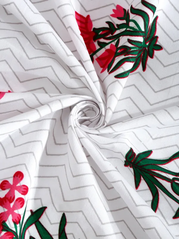 210TC_Microfibre_Handblock_Print_Green_Floral_Double_Bedsheet_with_2_King_Size_Pillow_Cover