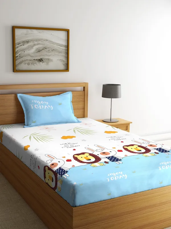 144_TC_Microfibre_Kid's_Lion_&_Cat_Single_Bedsheet_With_1_Pillow_Cover
