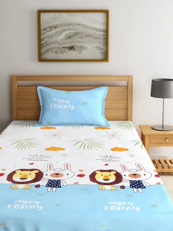 144_TC_Microfibre_Kid's_Lion_&_Cat_Single_Bedsheet_With_1_Pillow_Cover