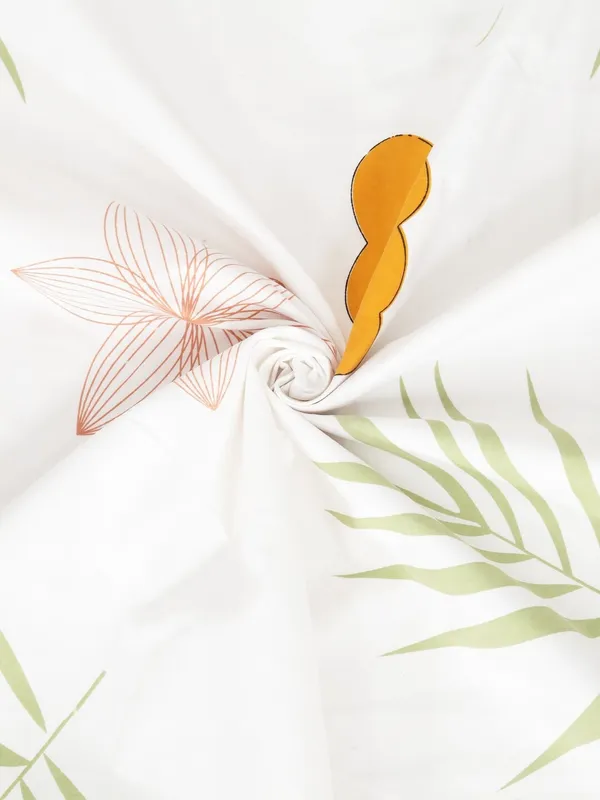 144_TC_Microfibre_Kid's_Lion_&_Cat_Single_Bedsheet_With_1_Pillow_Cover