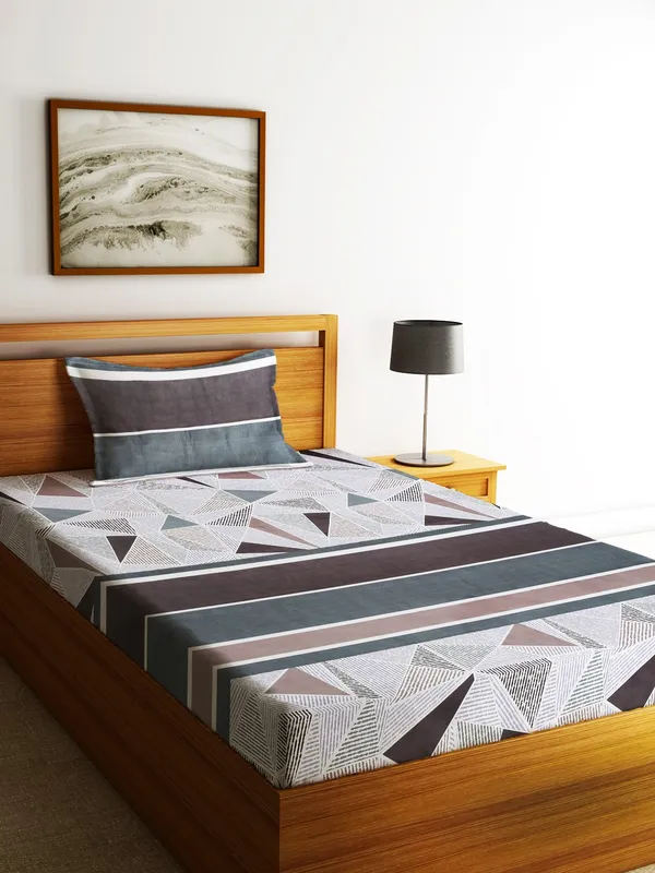 144TC_Geometrical_Multicolor_Single_Bedsheet_with_1_Pillow_Cover