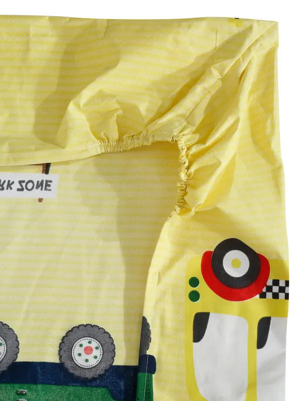 Microfibre_144TC_Kid's_Truck_Light_Green_Double_Bedsheet_With_2_King_Size_Pillow_Covers