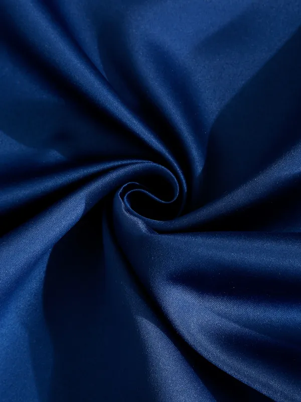 1_Piece_Solid_Blackout_Eyelet_Polyester_Curtains_-_Blue