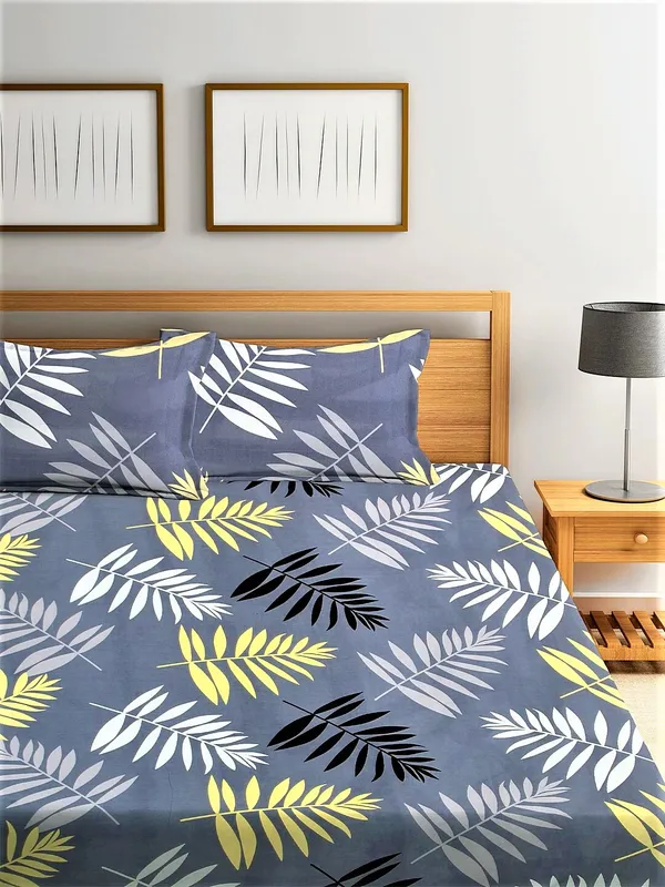 144_TC_Microfibre_Grey_Double_Fitted_Bedsheet_(72X78_inch)_with_2_King_Size_Pillow_Covers,_FIt_for_Mattress:_72"X75"_&_72"78"