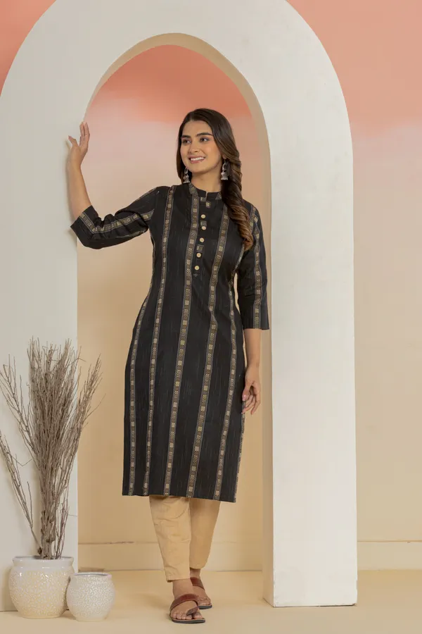 Black_Khadi_Cotton_Woven_Kurta_Pant_Set_for_Women