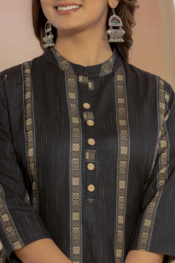 Black_Khadi_Cotton_Woven_Kurta_Pant_Set_for_Women