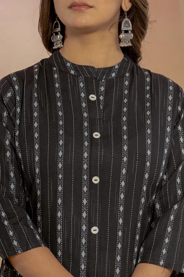 Black_Khadi_Cotton_Woven_Kurta_Pant_Set_for_Women