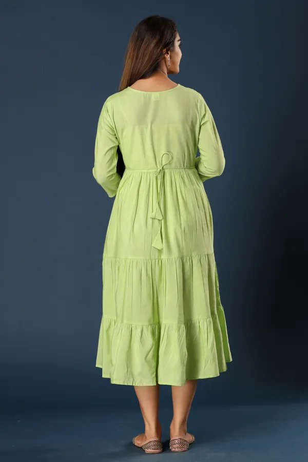 Green_Khadi_Cotton_Embroidered_Flared_Kurta_for_Women