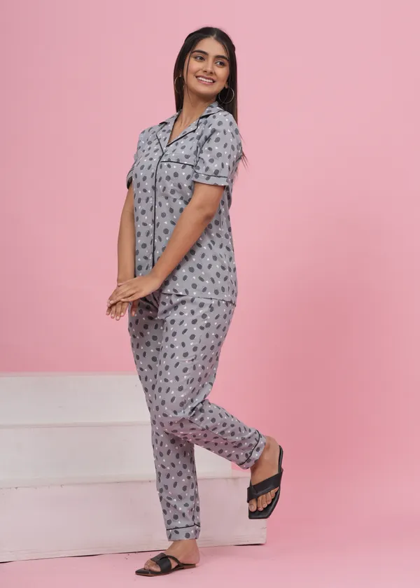 Grey_Rayon_Printed_Shirt_&_Pyjama_set_for_Women