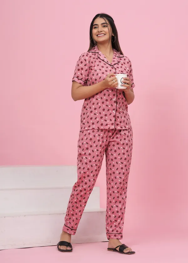 Pink_Rayon_Printed_Shirt_&_Pyjama_set_for_Women