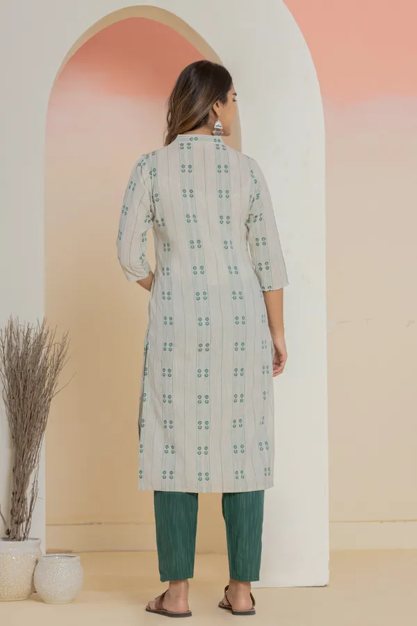 Dark_Green_Khadi_Cotton_Woven_Kurti_Pant_Dupatta_Set_for_Women
