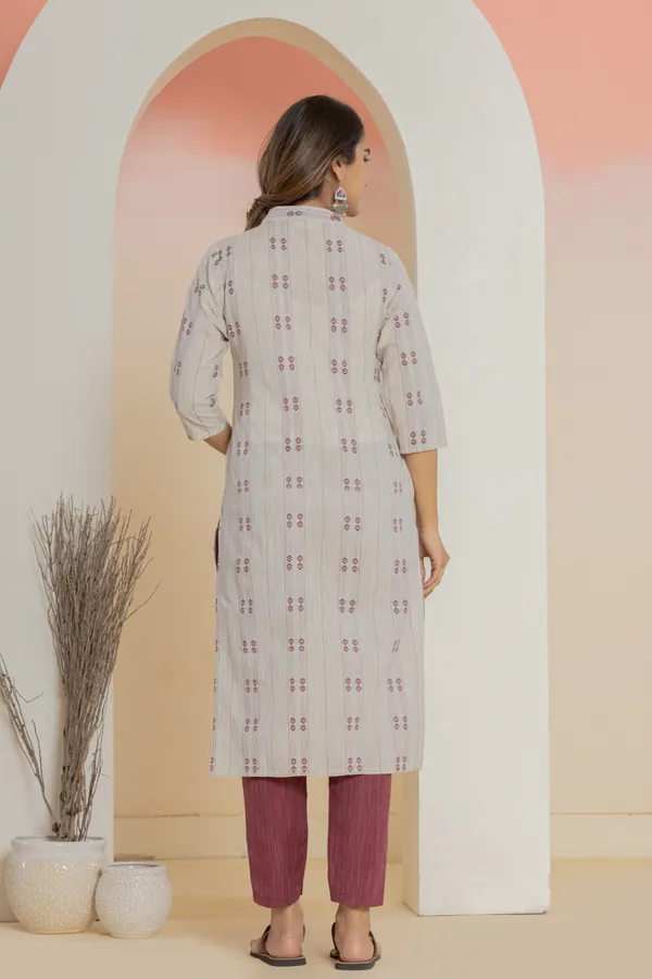 Maroon_&_Grey_Khadi_Cotton_Woven_Kurti_Pant_Dupatta_Set_for_Women