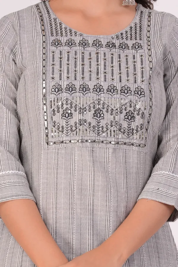 Black_Embroidered,_Printed_Cotton_Kurta,_Trouser/Pant_&_Dupatta_Set