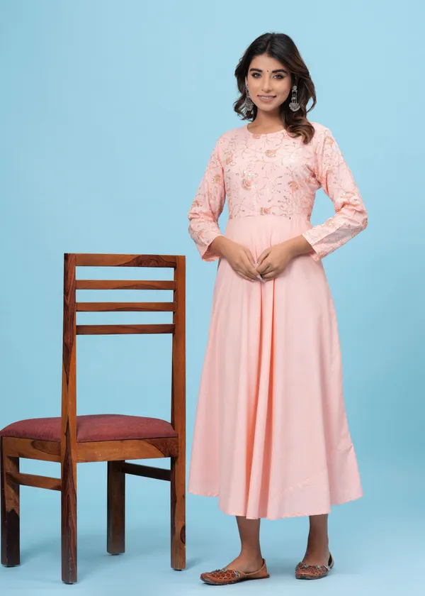 Dizon_Women_Embroidered_Anarkali_Kurta_(Orange)