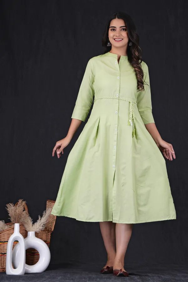 Green_Khadi_Cotton_Solid_Frontslit_Kurta_for_Women