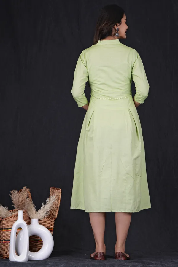 Green_Khadi_Cotton_Solid_Frontslit_Kurta_for_Women
