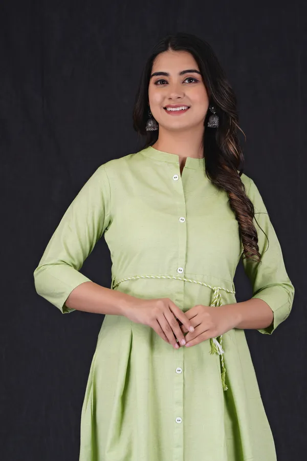 Green_Khadi_Cotton_Solid_Frontslit_Kurta_for_Women