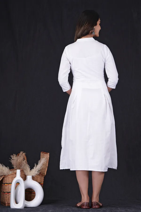 White_Khadi_Cotton_Solid_Frontslit_Kurta_for_Women
