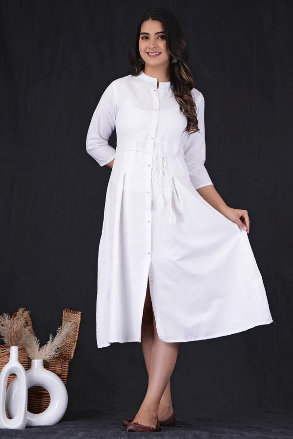 White_Khadi_Cotton_Solid_Frontslit_Kurta_for_Women