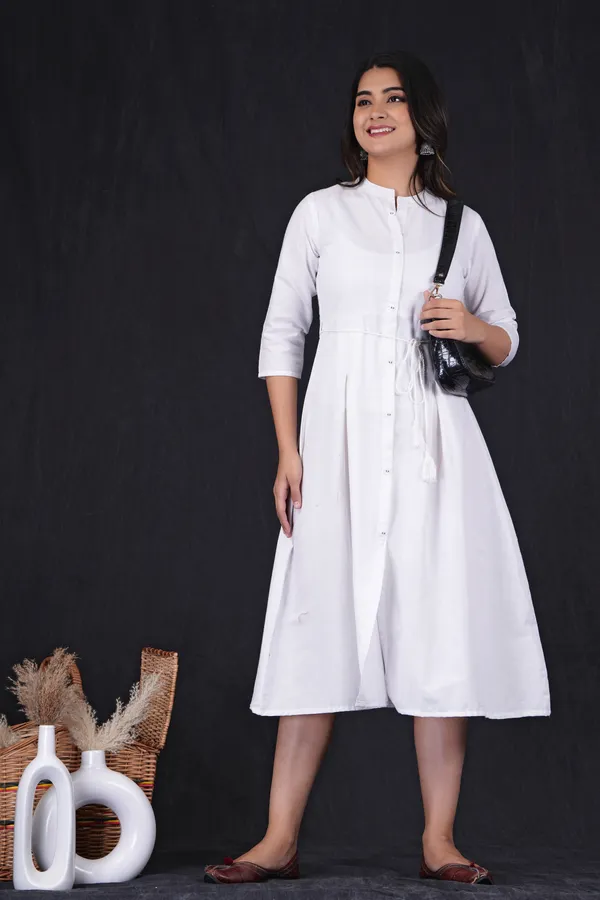 White_Khadi_Cotton_Solid_Frontslit_Kurta_for_Women