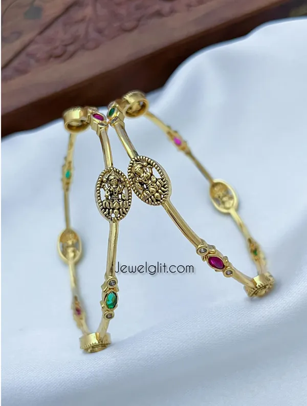 Temple_Finish_Antique_Lakshmi_Bangle