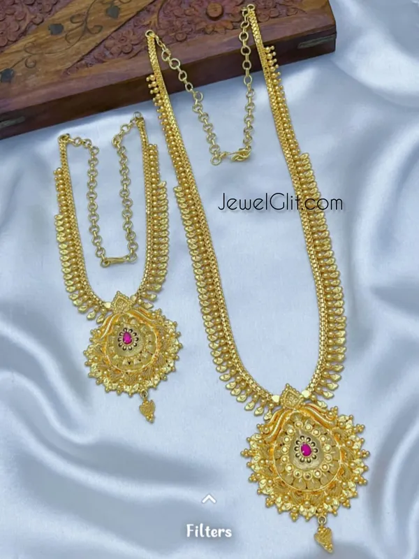 Traditional_Microplated_Floral_Pendant_Combo_Set