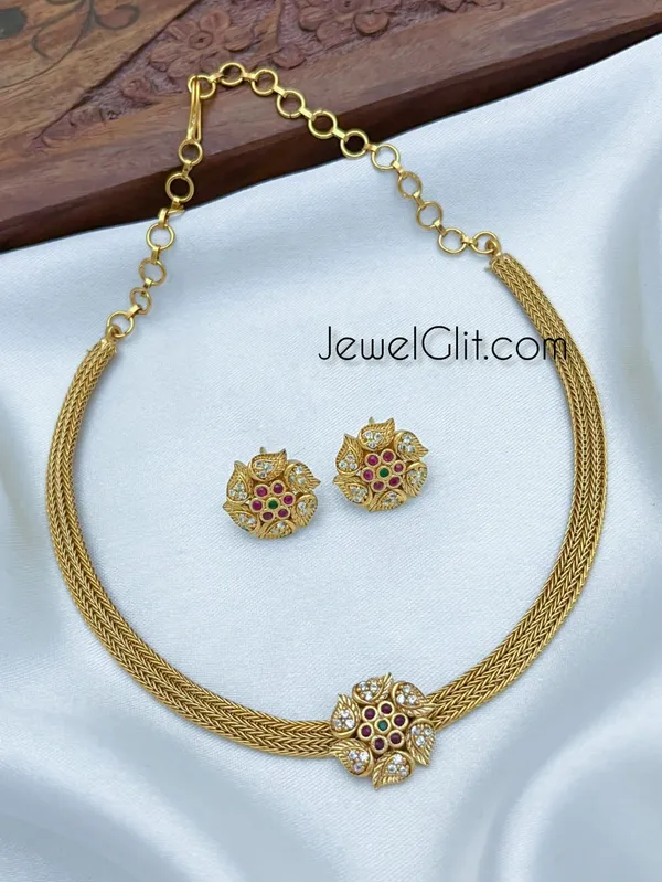 Princess_Multicolour_Matte_Finish_Flower_Choker