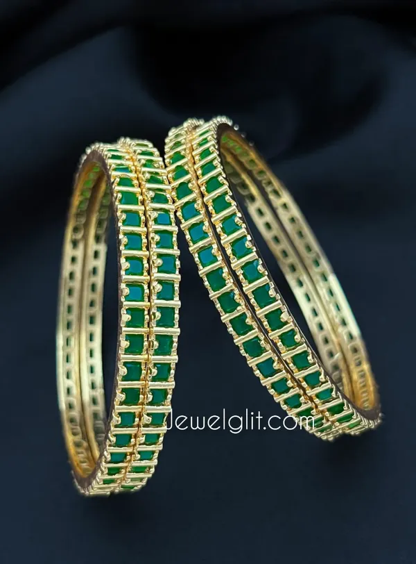 Microplated_Finish_Green_Choki_Box_Bangle