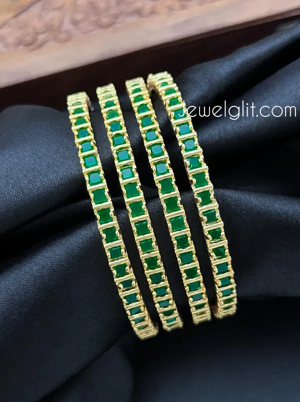 Microplated_Finish_Green_Choki_Box_Bangle