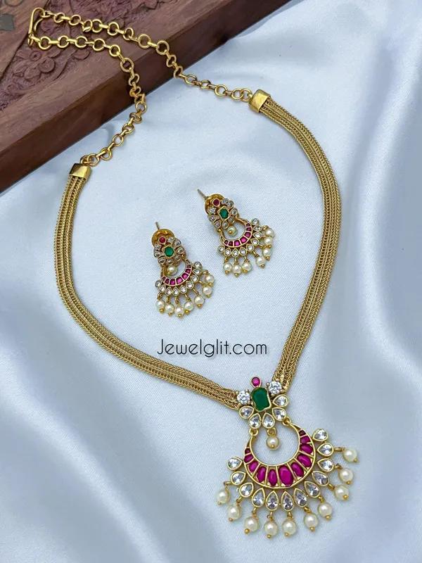 Multicolor_Brass_Alloy_Matte_Finish_Kemp_&_Ad_Stone_Necklace_Set_For_Women