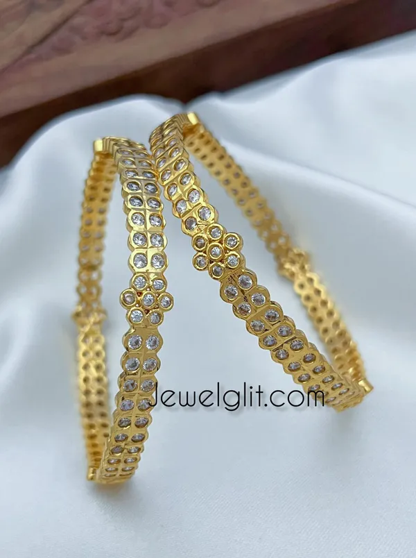 White_Colour_Premium_Quality_Impon_Microplated_Bangle