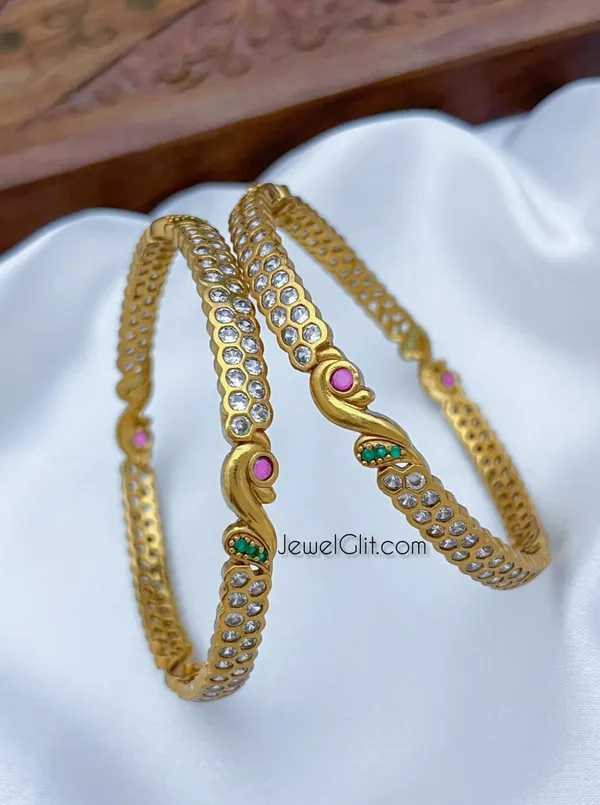 Adorable_Antique_Finish_Peacock_Bangle