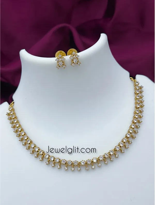 White_Pretty_American_Diamond_Necklace
