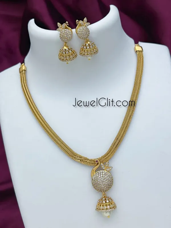 White_Colour_Matte_Finish_Temple_Necklace_Set
