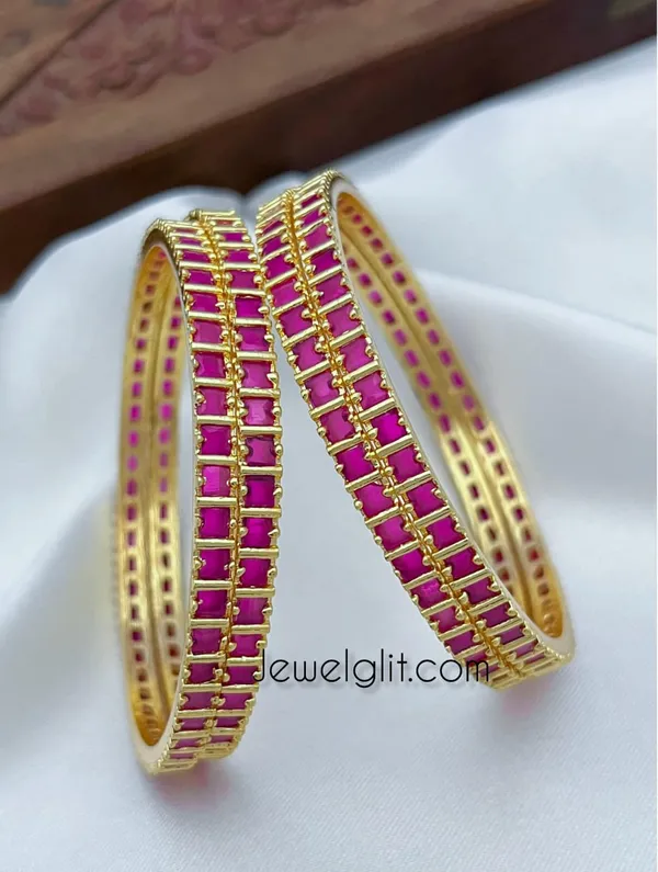 Trendy_Ruby_Colour_Microplated_Choki_Bangle