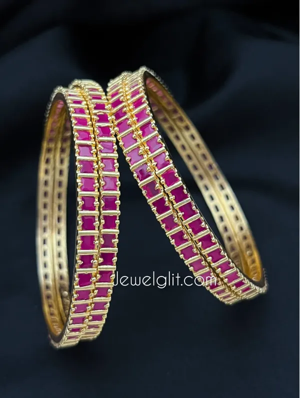 Trendy_Ruby_Colour_Microplated_Choki_Bangle