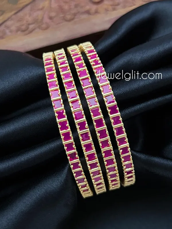 Trendy_Ruby_Colour_Microplated_Choki_Bangle