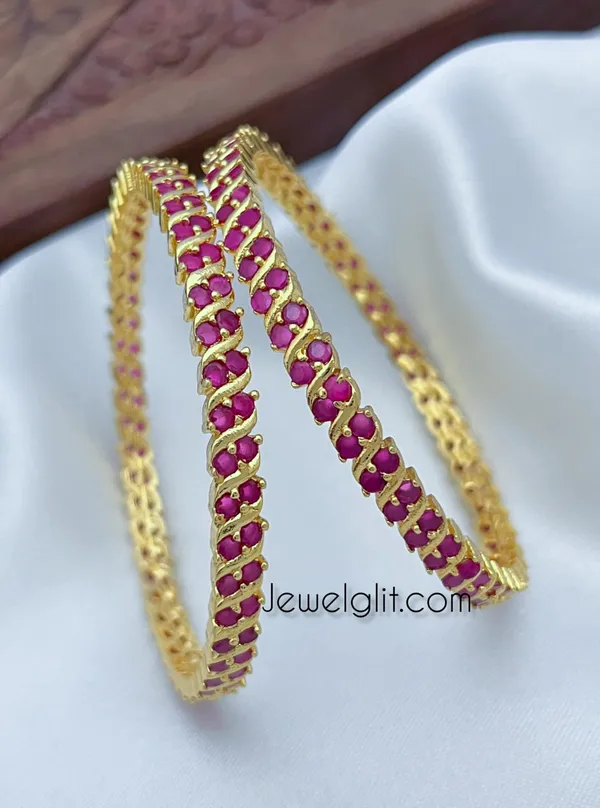 Ruby_Colour_Premium_Quality_Impon_Microplated_Bangle