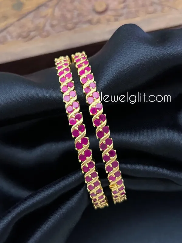 Ruby_Colour_Premium_Quality_Impon_Microplated_Bangle