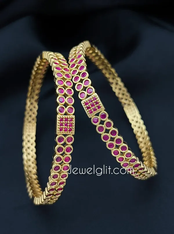 Graceful_Ruby_Colour_Impon_Bangle