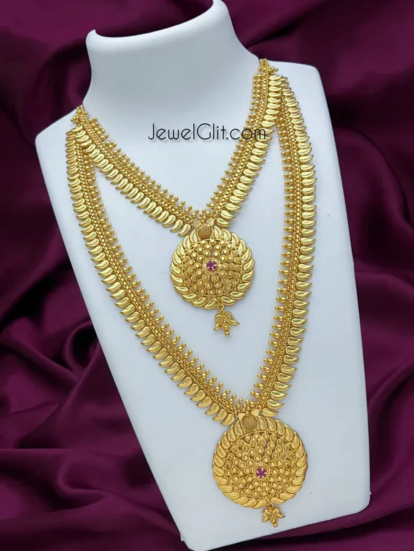 Gold_Look_Alike_Stylish_Round_Pendant_Set