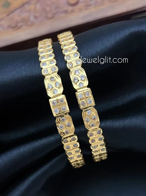 White_Colour_Premium_Quality_Impon_Microplated_Bangle