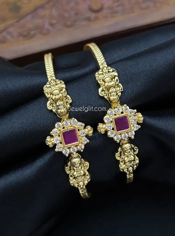 Adorning_Antique_Temple_Ruby_Finish_Lakshmi_Bangle