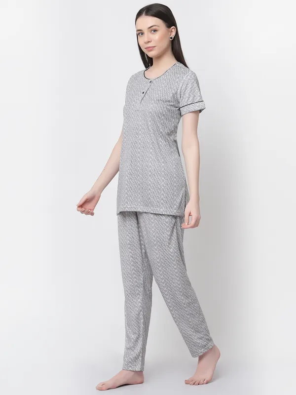 Black_Printed__Cotton_Blend_Night_Suit_Set