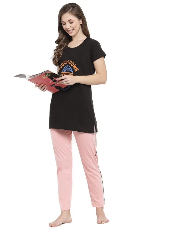 Black_&_Pink_Printed__Cotton_Blend_Top_&_Pyjama_Set