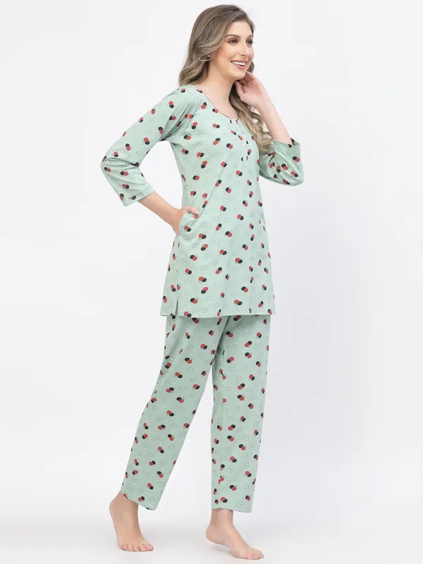 Light_Green_Printed__Cotton_Top_&_Pyjama_Set